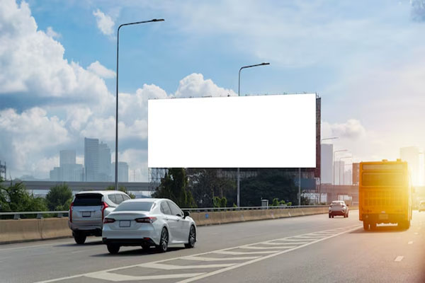 Strategic Spots: The Best Locations for Billboards in Wantirna, VIC